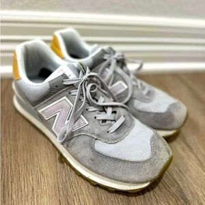 New balance sneakers